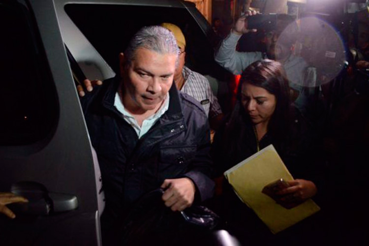 Dictan un año de prisión a extesorero de Javier Duarte