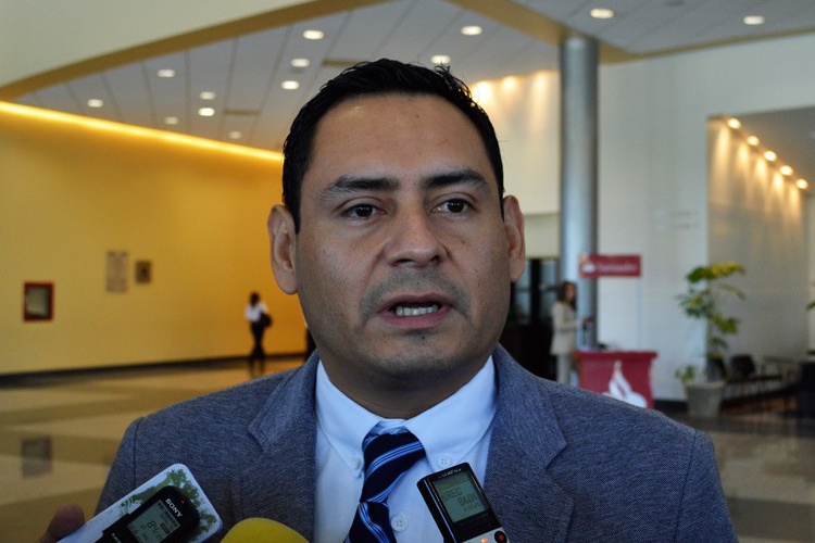No subestimar amenazas contra planteles, advierte SET