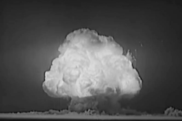 Desarme nuclear, un imperativo moral y humanitario: Papa