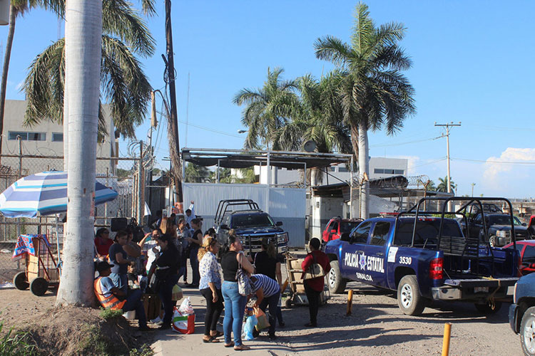 Desaparece jefe de seguridad del penal de Aguaruto tras fuga del hijo de ‘El Azul’