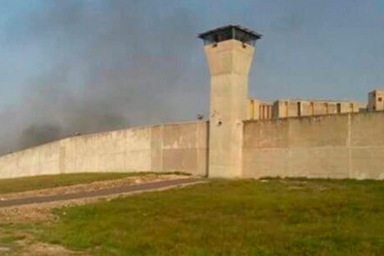 Reportan riña en Penal de Cadereyta, NL