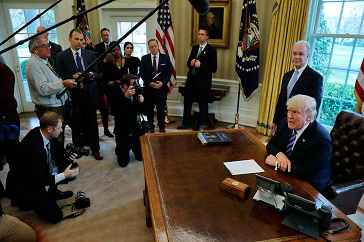 Trump dice estar ‘abierto’ a otra reforma de salud en el futuro