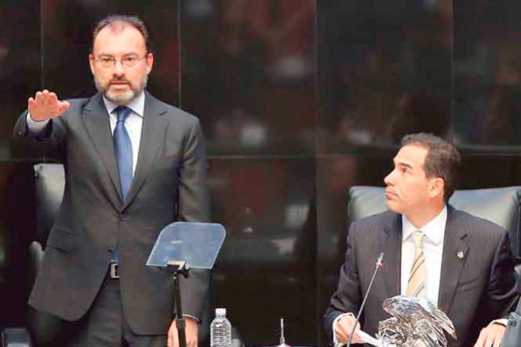 Batalla fiscal México-EU; Trump propone cambios tributarios