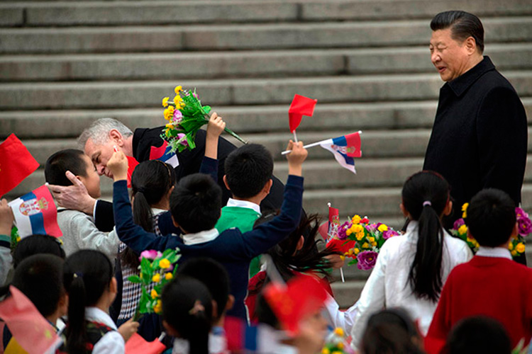 Xi Jinping visitará a Trump en abril