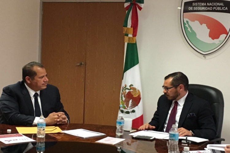 Se reúne Almaraz con el Secretario Ejecutivo del SNSP