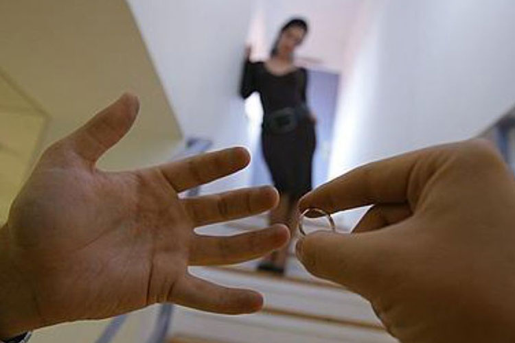 Exigen consulta a la base en elección del PRI