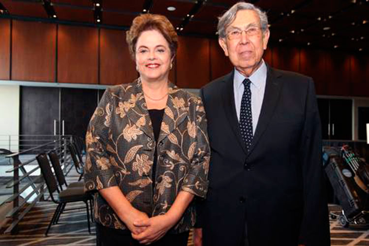 Rousseff: la  concentración de  la riqueza, fuente  de corrupción