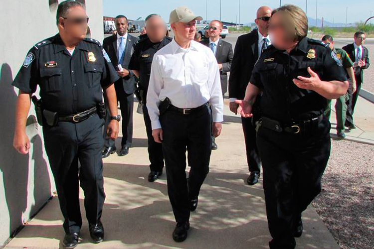 Comienza la “era Trump” en materia migratoria: Sessions