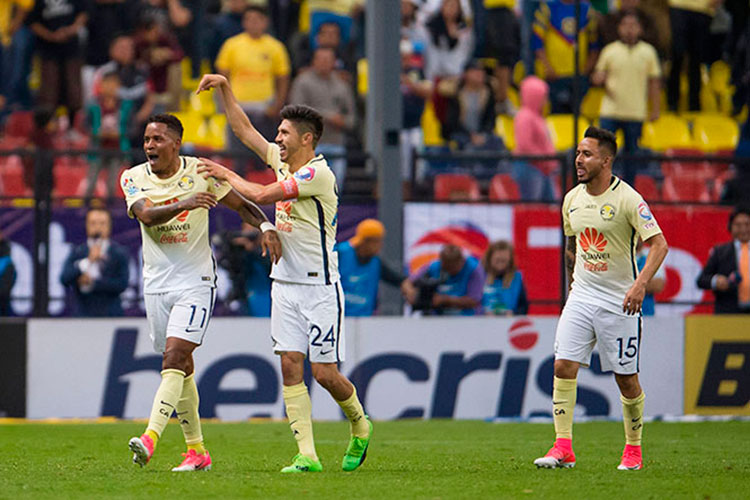 Arroyo y Peralta dan victoria al América sobre Necaxa