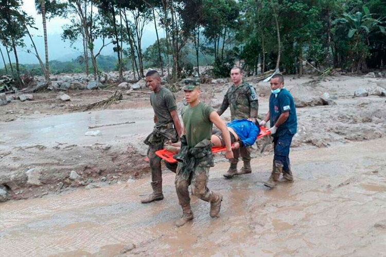 Avalancha en Colombia deja al menos 92 muertos