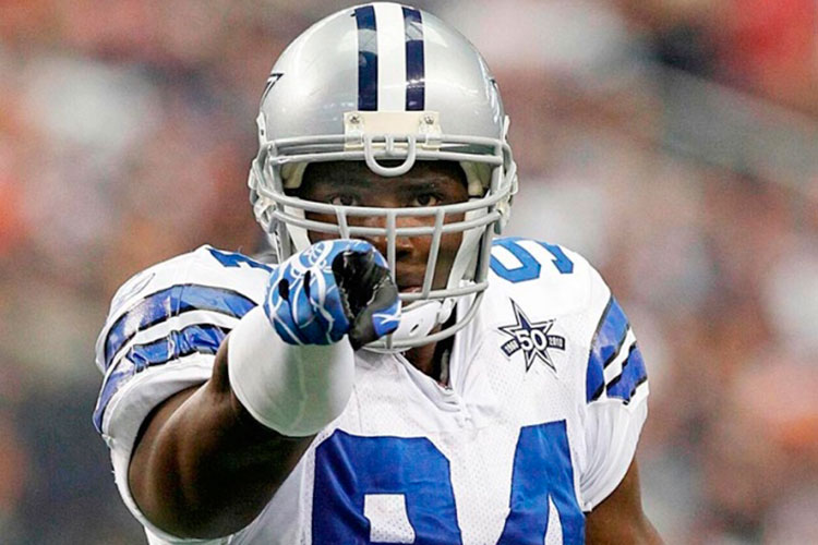 DaMarcus Ware firma con los Vaqueros para decir adiós
