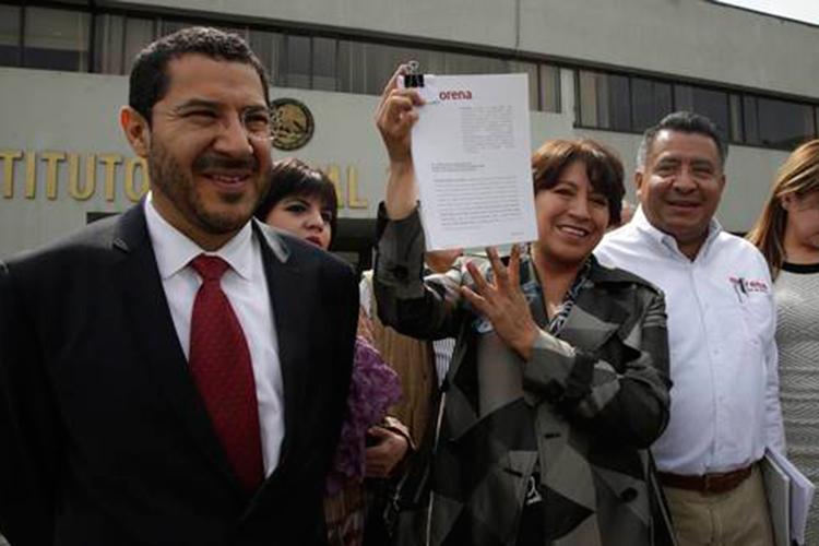 Delfina Gómez  denuncia ante  el INE a PRI,  PAN y Calderón
