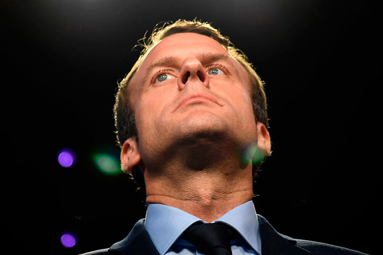 Denuncian ciberataque de hackers rusos contra Macron