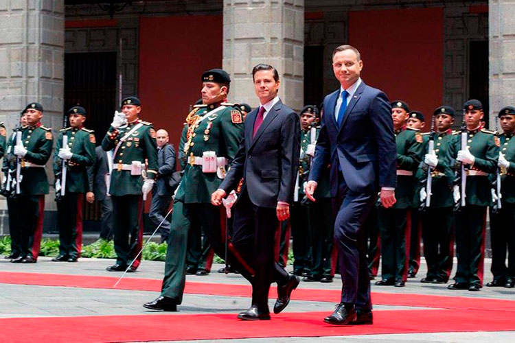 México y Polonia firman nueve acuerdos de cooperación bilateral