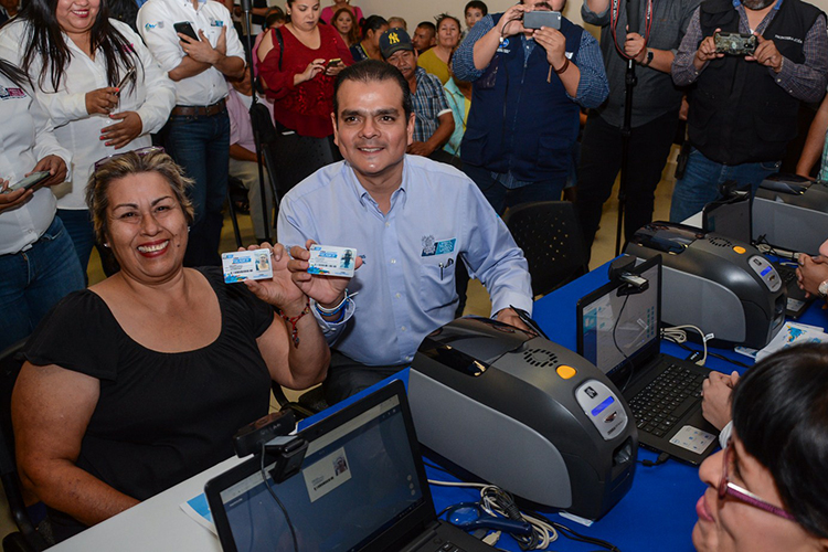 Lanza gobierno municipal la Tarjeta ‘Más Acciones Va Por Ti’