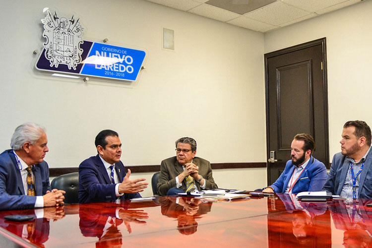 Gestiona Enrique Rivas el regreso de Aeromar