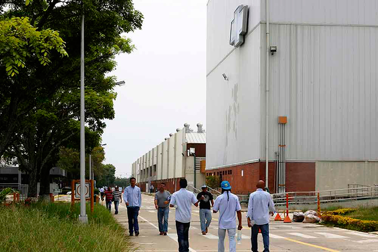 Venezuela decomisa fábrica y bienes a General Motors