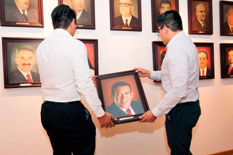 Formaliza el PRI la expulsión de Humberto Moreira