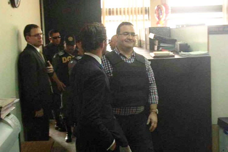 En próximos días PGR presentará solicitud de extradición de Duarte: SRE