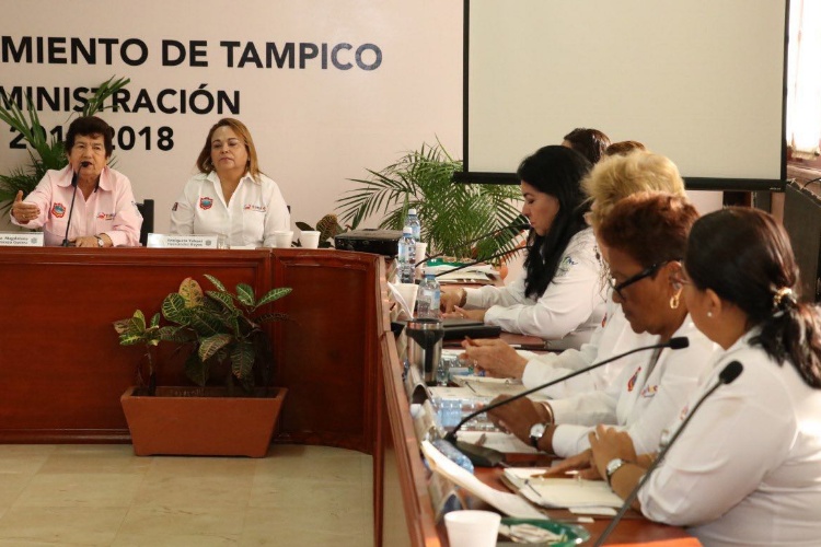 Denuncian a ex regidores de Tampico por peculado