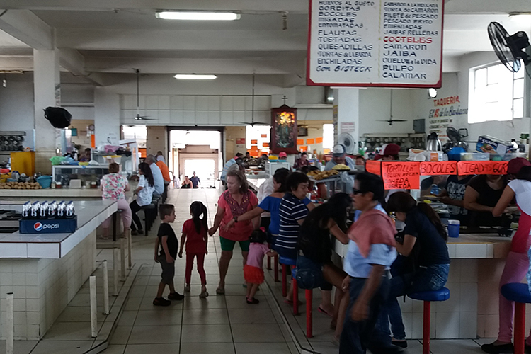 Aumentan las ventas en el mercado gastronómico de Madero