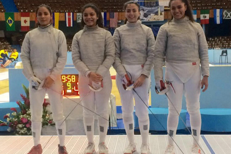Brilla México en mundial de esgrima de Bulgaria