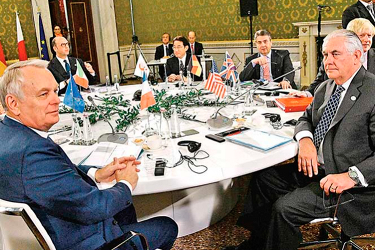 El G7 demanda la salida de Al-Assad