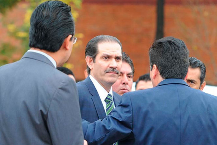 Impugna gobierno de Sonora amparo de Guillermo Padrés