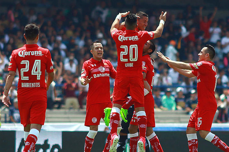 Toluca derrota 1-0 a Pumas