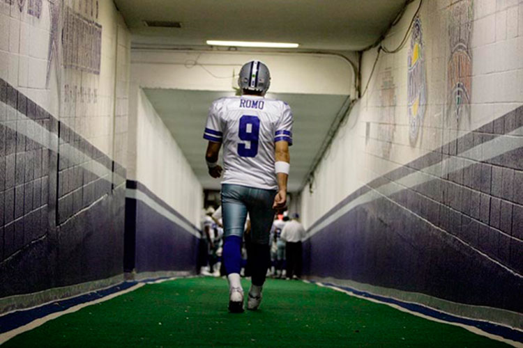 Tony Romo se retiraría de la NFL