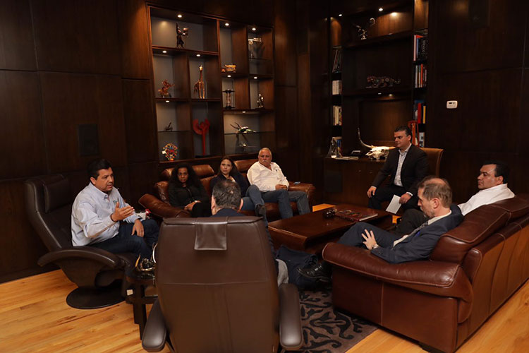 Promete gobierno dar seguridad a víctimas de desaparecidos