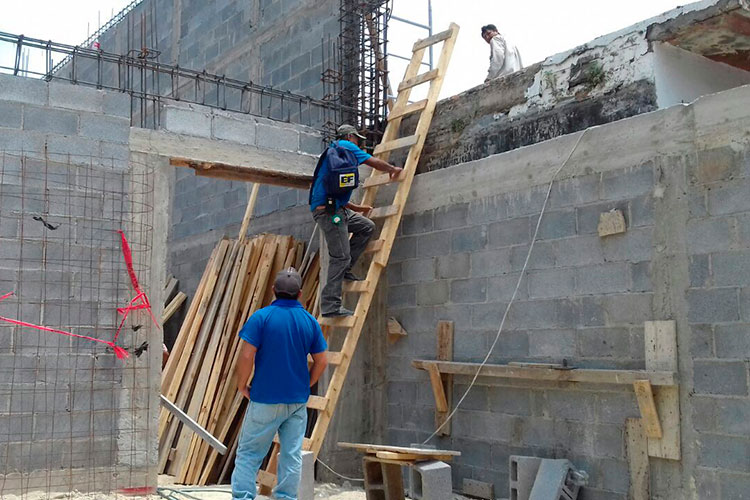 Denuncia CROC 700 agremiados sin empleo