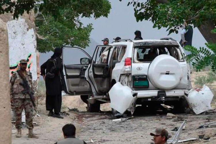 Mata explosión de coche bomba a 25 personas, en Pakistán