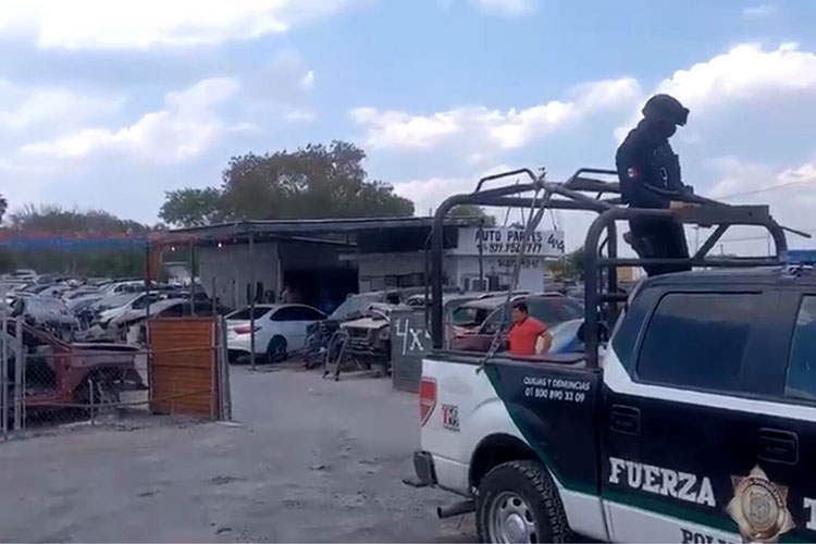 Clausuran “yonques” y aseguran 250 carros en Reynosa