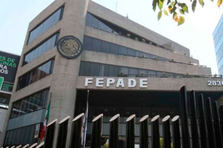 Fepade indaga narcodinero en campañas; investiga candidatos en 4 estados