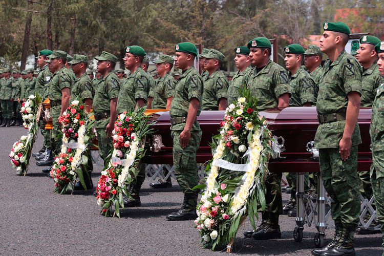 Homenaje a soldados caídos en Puebla