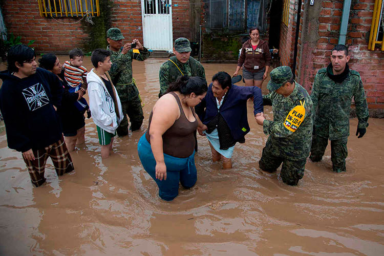 Más de 500 casas dañadas por la tromba en la CDMX
