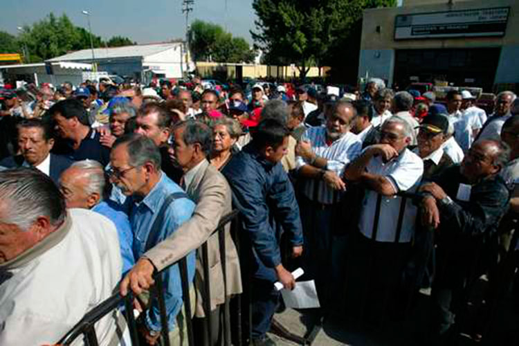 OCDE: México, con el gasto más bajo en pensiones