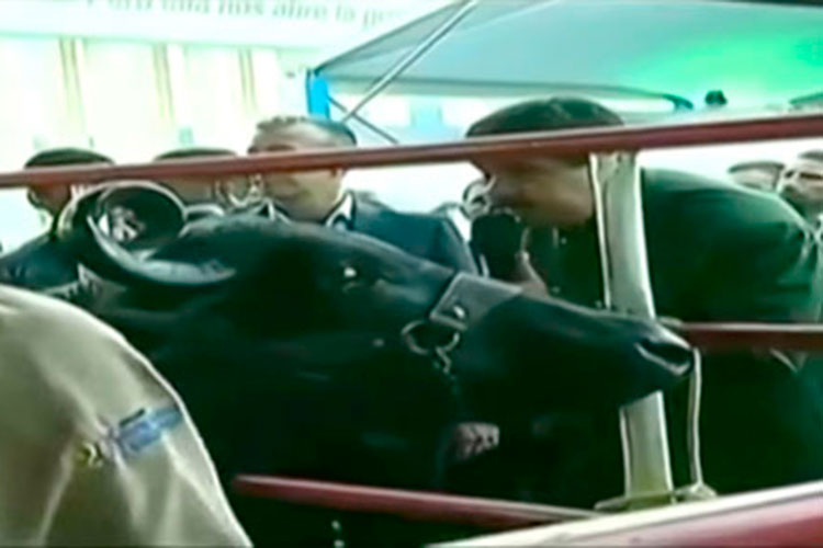 Maduro a vacas: “¿me apoyan en la Constituyente?”