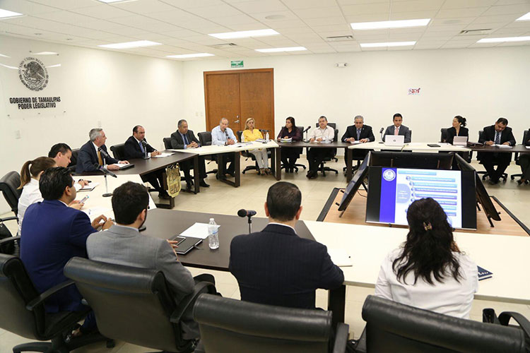 Urgen más federales, explicaciones después: Legisladores