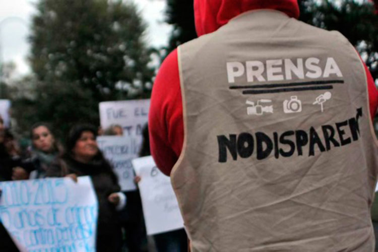 PGR investiga la agresión a 7 periodistas en Guerrero