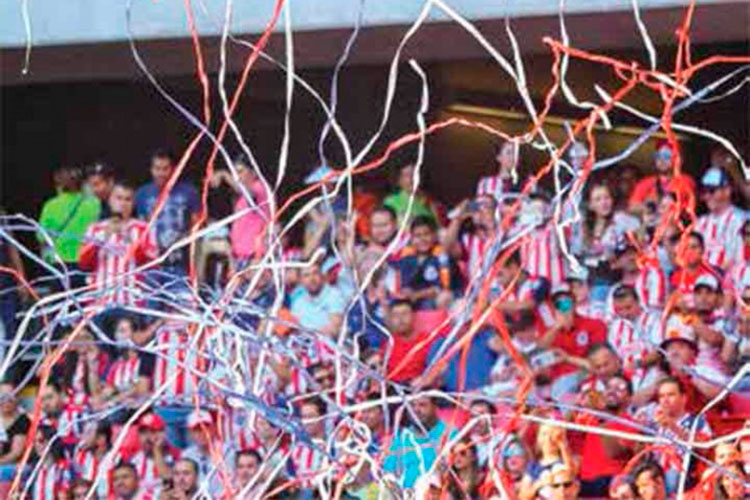 Se dispara la reventa; abonados acaparan