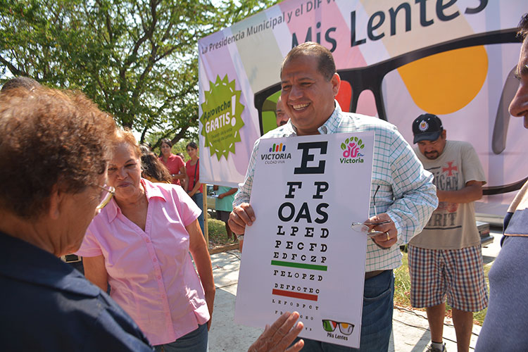 Suman 2 mil 500 victorenses beneficiados con “Mis Lentes”