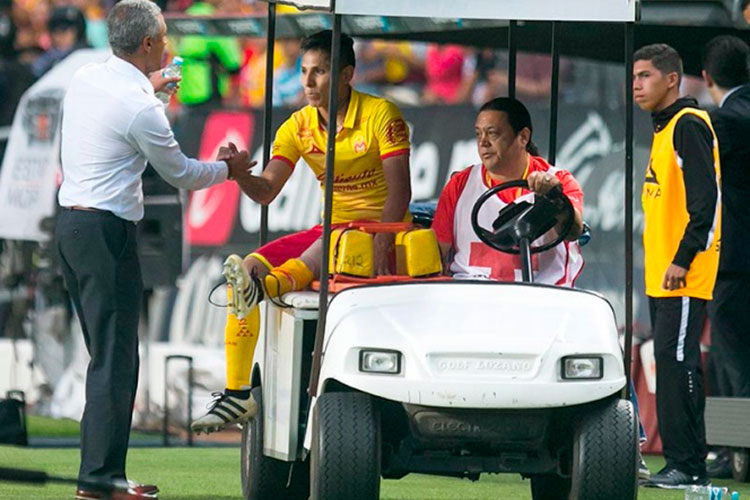 Duro golpe al Morelia; va sin Ruidíaz contra Xolos