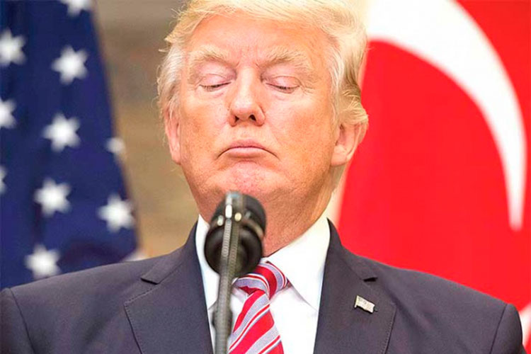 Donald Trump pidió a Comey parar pesquisa