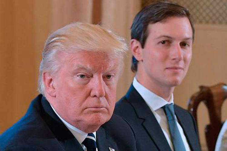 Trump arremete de nuevo contra la prensa
