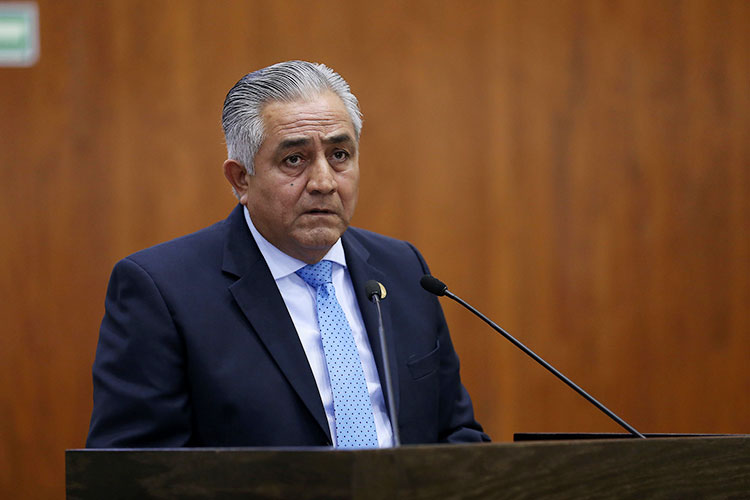 Solicitan expulsión del PRI para ETC