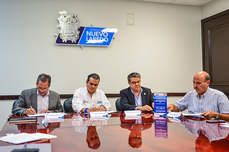 Firma gobierno municipal convenio para la expansión de empresa ALA