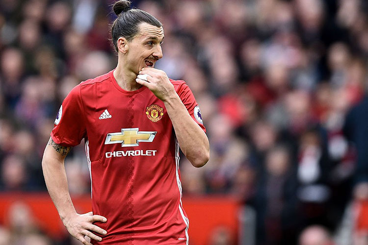 Manchester United no renueva a Zlatan Ibrahimovic