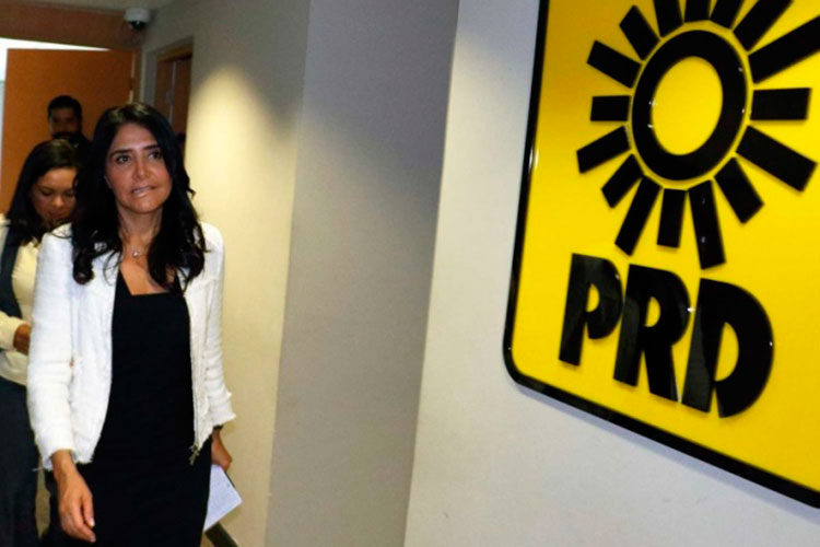 Barrales insiste en frente amplio de oposición para 2018